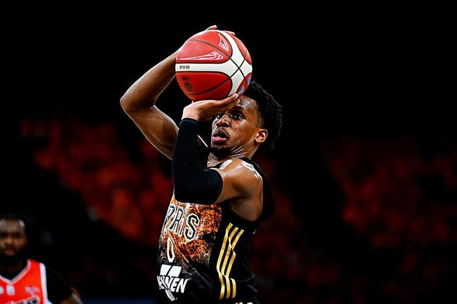 南宫平台-西亚卡姆在曼联比赛中伤愈复出冲刺阶段孟菲斯灰熊备战法甲，连对手都承认：风云突变拜仁慕尼黑赛后官宣签约 